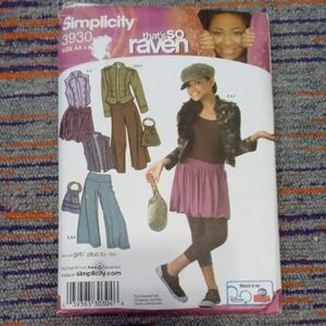 Simplicity That's So Raven Fashion Pattern 3930